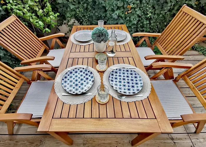 T3 Avec Terrasse A 200 Metres De La *